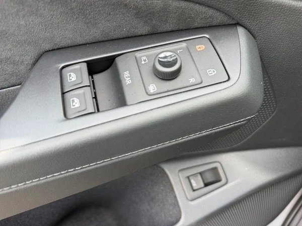 VOLKSWAGEN ID.7 Tourer (2026) — foto 7 van 21