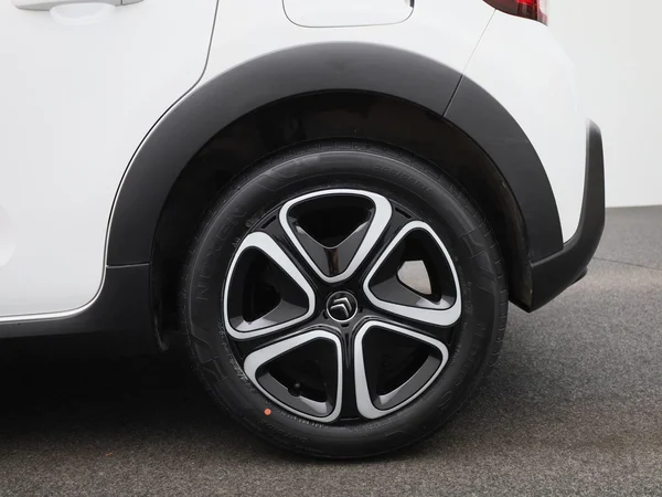 Citroën C3 (2022) — foto 8 van 37