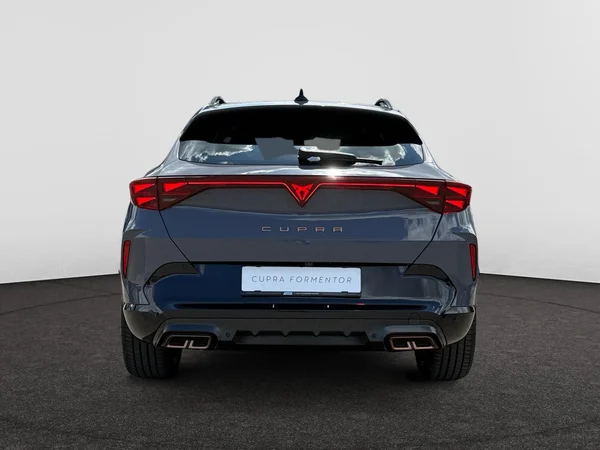 CUPRA Formentor e-Hybrid (PHEV) (2025) — foto 17 van 20