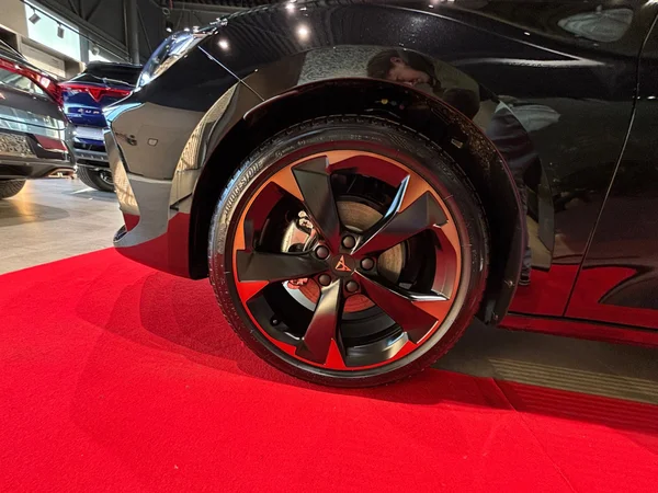 CUPRA Leon SW (2026) — foto 3 van 16