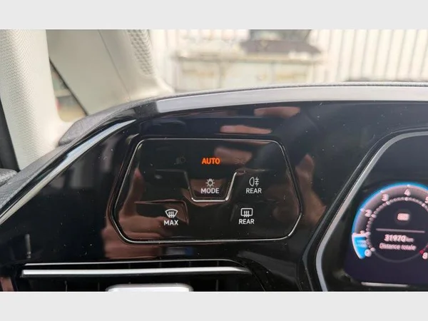 Volkswagen Caddy Maxi (2025) — foto 14 van 29