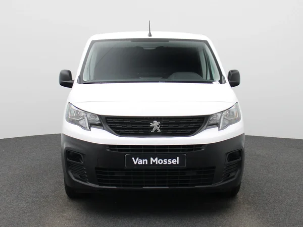Peugeot Partner (2021) — foto 23 van 32