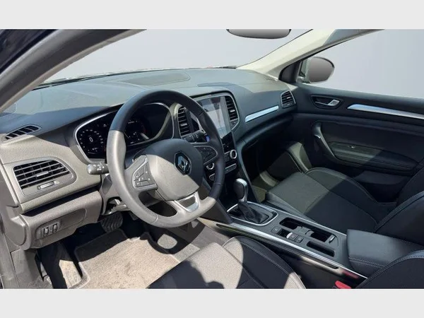 Renault Mégane Berline Phase II (2023) — foto 28 van 29