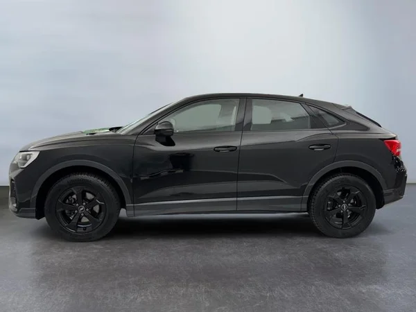 AUDI Q3 Sportback (2020) — foto 29 van 33