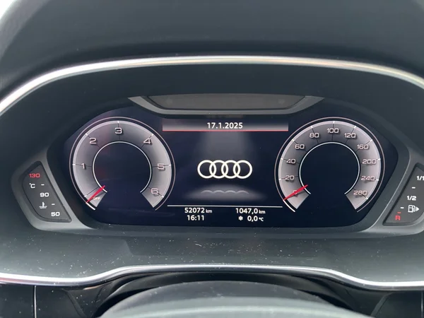 AUDI Q3 Sportback (2021) — foto 4 van 13