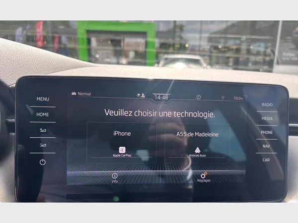 Skoda Kamiq (2022) — foto 5 van 27