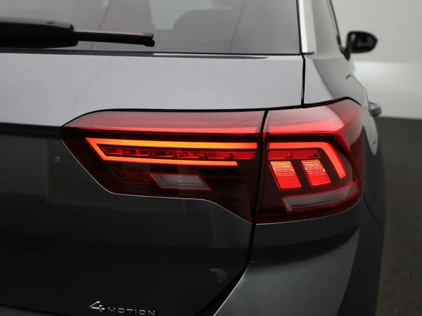 Volkswagen T-Roc (2024) — foto 30 van 39