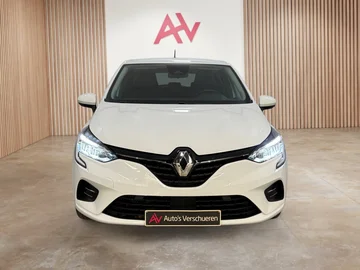 Renault Clio 3fd0bd03-d8b7-448f-b475-6b89419e9f34