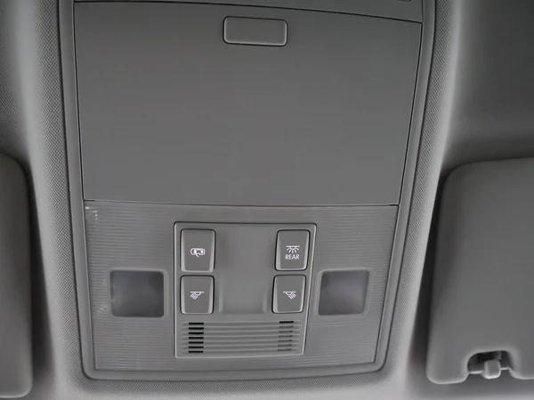 SKODA Kodiaq (2023) — foto 18 van 32