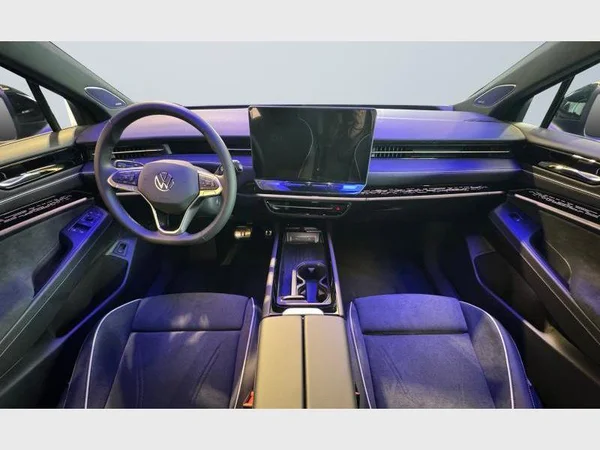VOLKSWAGEN ID.7 Tourer (2026) — foto 2 van 21