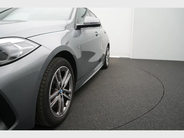 BMW 120 Hatch (2022) — foto 21 van 26