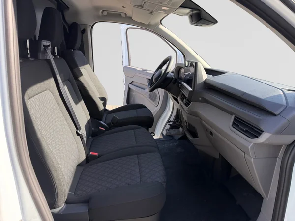 VOLKSWAGEN Transporter T7 28 Fou Swb (2026) — foto 13 van 19