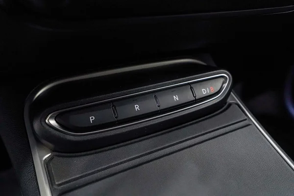 Jeep E-Avenger (2024) — foto 18 van 74