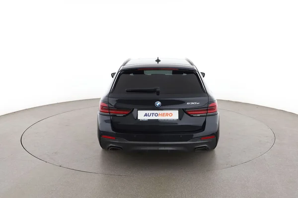BMW 5-serie (2021) — foto 11 van 16