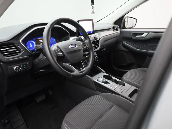 Ford Kuga (2023) — foto 7 van 31