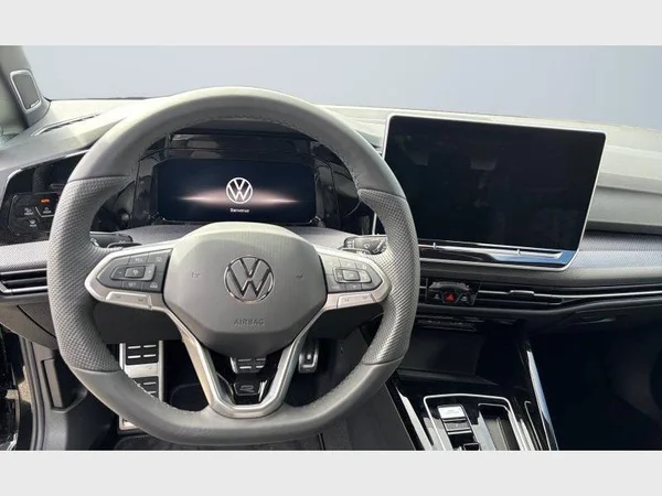 VOLKSWAGEN GOLF (2026) — foto 3 van 23
