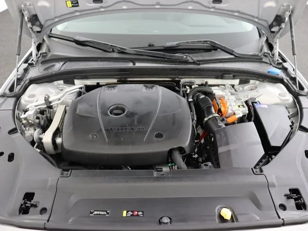 VOLVO V90 (2024) — foto 6 van 34