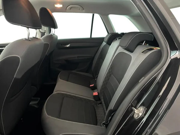 SKODA Fabia Combi (2019) — foto 8 van 17