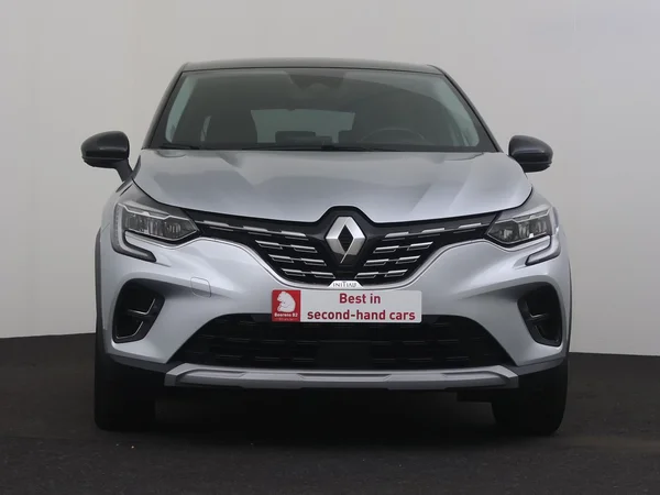 RENAULT Captur (2022) — foto 26 van 28