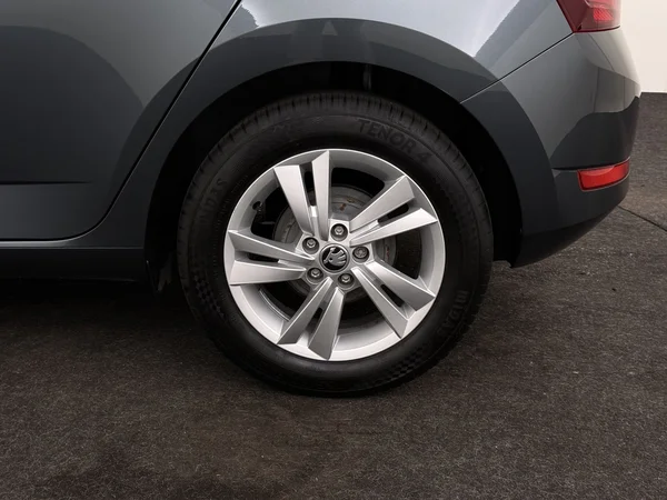 SKODA Fabia (2021) — foto 7 van 26