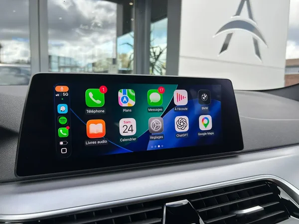 Bmw 518 (2019) — foto 6 van 26