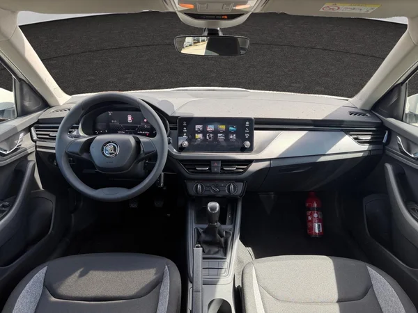 SKODA Kamiq (2024) — foto 17 van 18