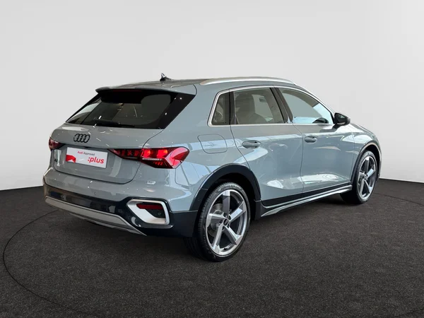 AUDI A3 Alltstreet (2025) — foto 14 van 20