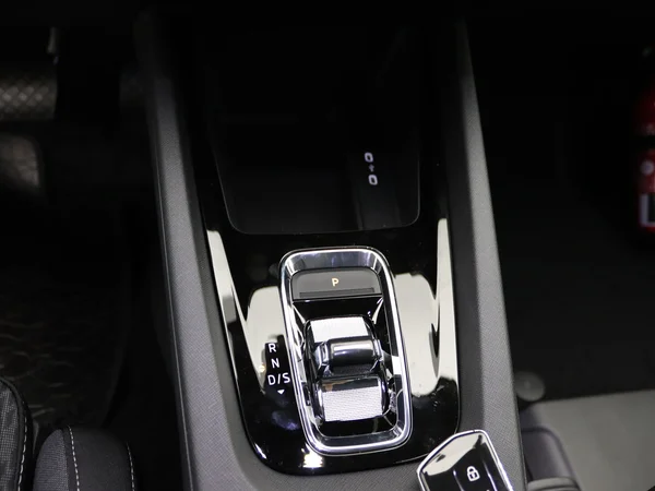 SKODA Octavia Combi (2024) — foto 5 van 27