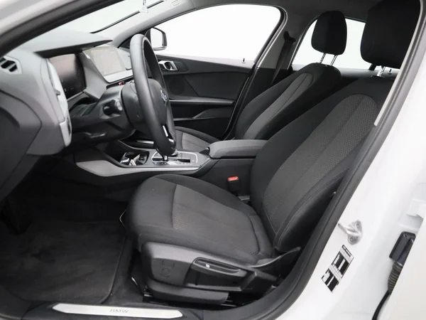 BMW 1 Reeks (2023) — foto 5 van 38