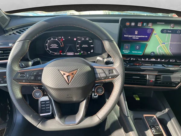 CUPRA Formentor e-Hybrid (PHEV) (2025) — foto 5 van 17