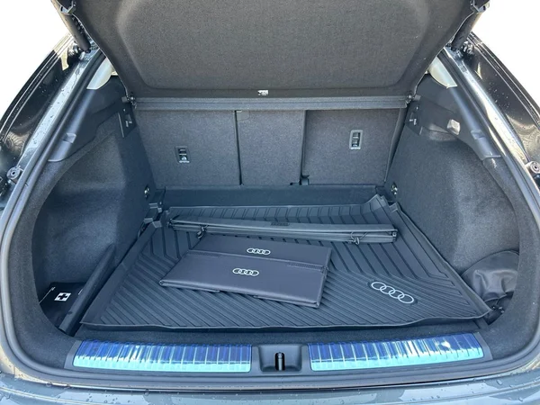 AUDI Q3 Sportback (2026) — foto 11 van 23