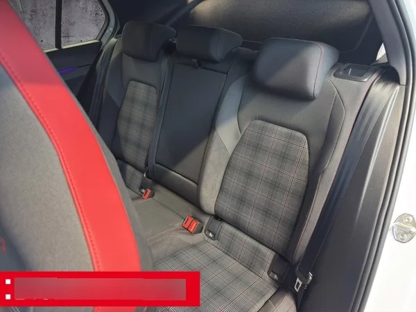 Volkswagen Golf VIII GTI (2024) — foto 3 van 12