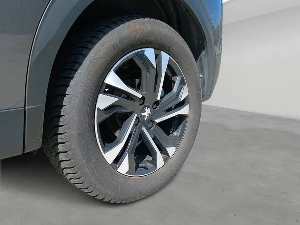 Peugeot 2008 (2022) — foto 16 van 19