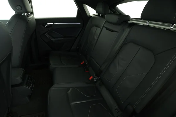 Audi Q3 (2021) — foto 5 van 16