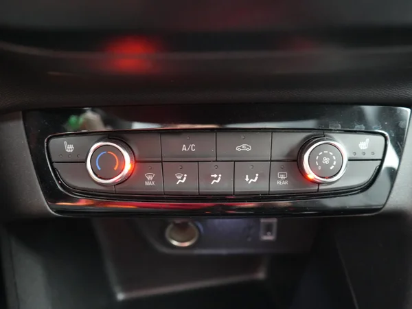 Opel Corsa (2025) — foto 10 van 21