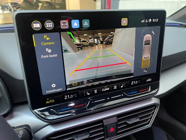 SEAT Leon ST (2025) — foto 2 van 13