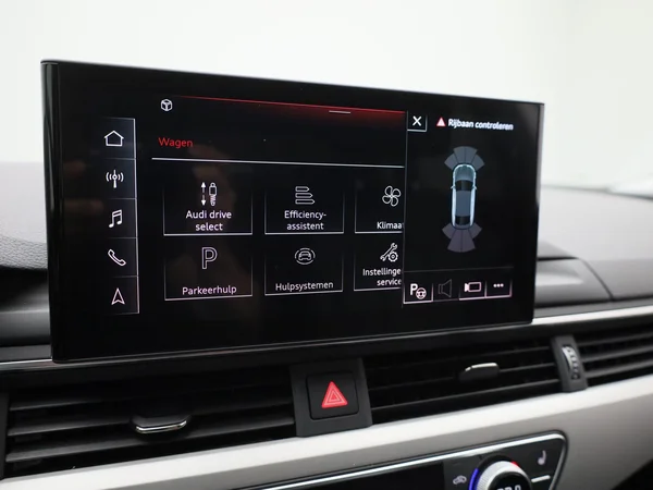 Audi A5 (2022) — foto 20 van 48