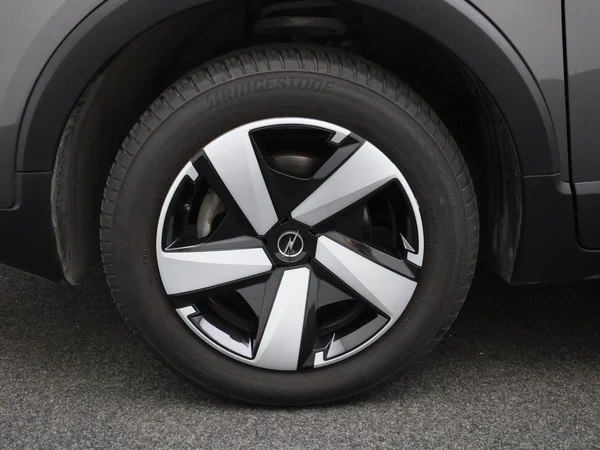 Opel Crossland (2022) — foto 5 van 31