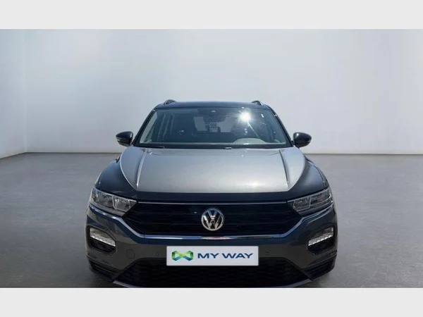 Volkswagen T-Roc (2019) — foto 12 van 22