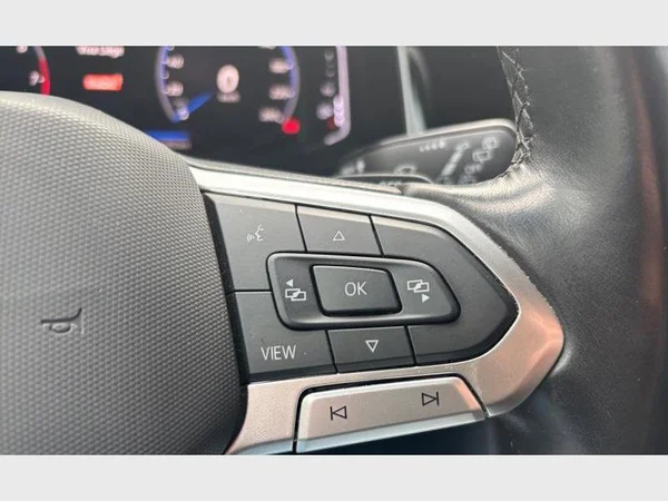 Volkswagen Taigo (2023) — foto 10 van 26
