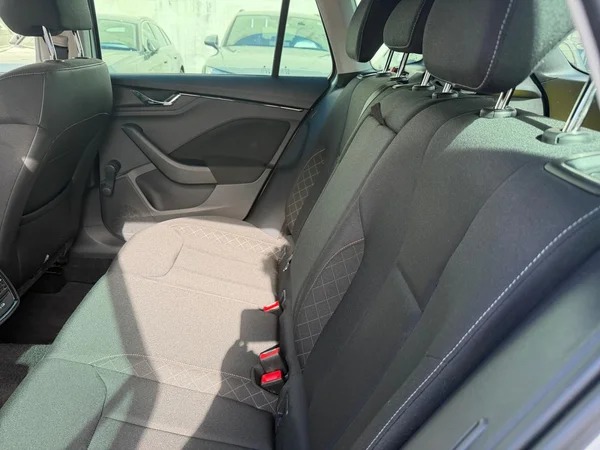 SKODA Kamiq (2022) — foto 10 van 22
