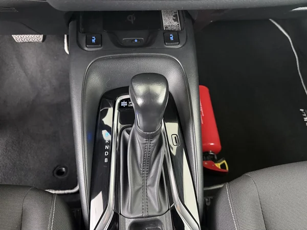 TOYOTA Corolla (2023) — foto 7 van 26