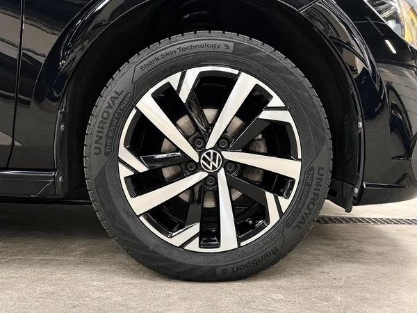 VOLKSWAGEN Polo (2022) — foto 8 van 17