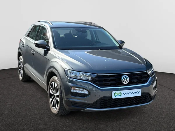 VOLKSWAGEN T-Roc (2020) — foto 18 van 21