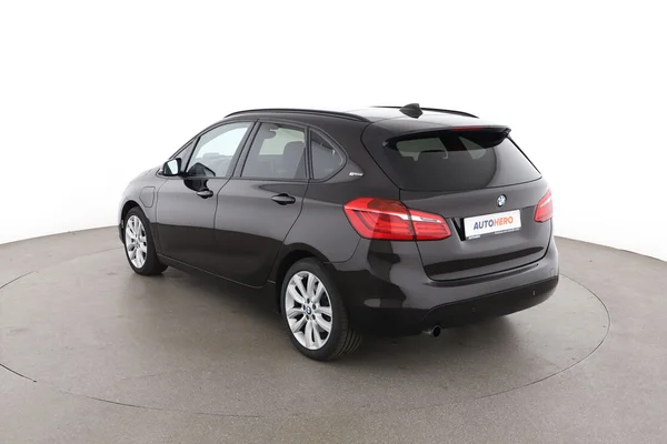 BMW 2-serie (2016) — foto 10 van 16