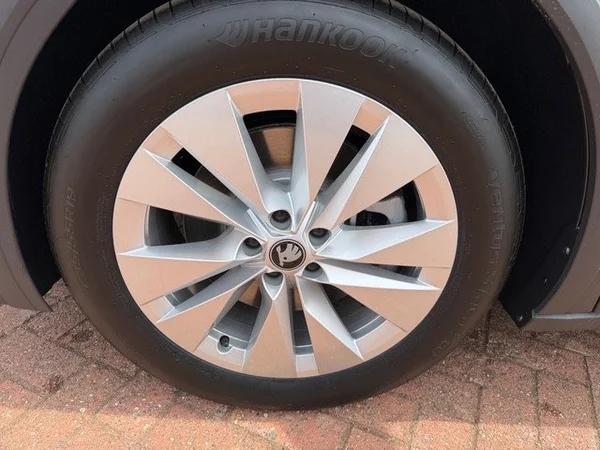 SKODA Elroq (2026) — foto 15 van 22
