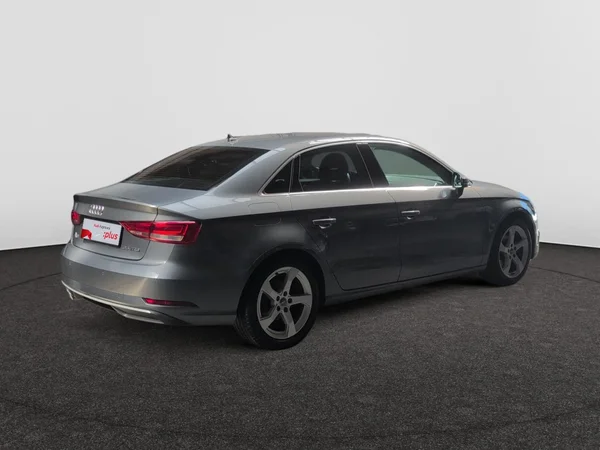 AUDI A3 Sedan (2018) — foto 20 van 24