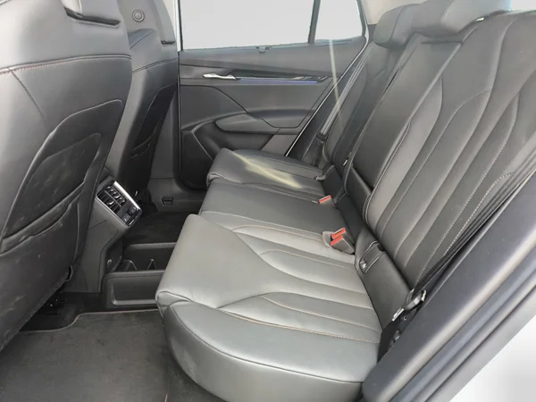 SKODA Enyaq Coupé (2025) — foto 20 van 37