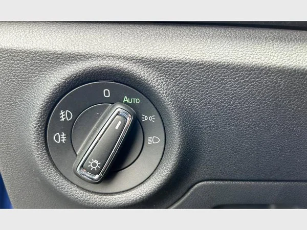 Skoda KAMIQ (2021) — foto 22 van 30