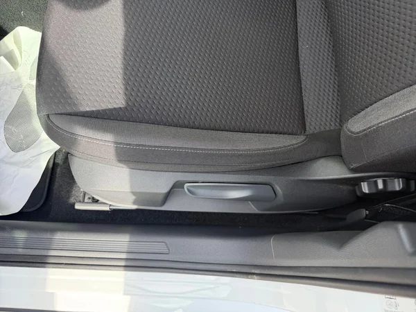 VOLKSWAGEN Taigo (2023) — foto 10 van 20
